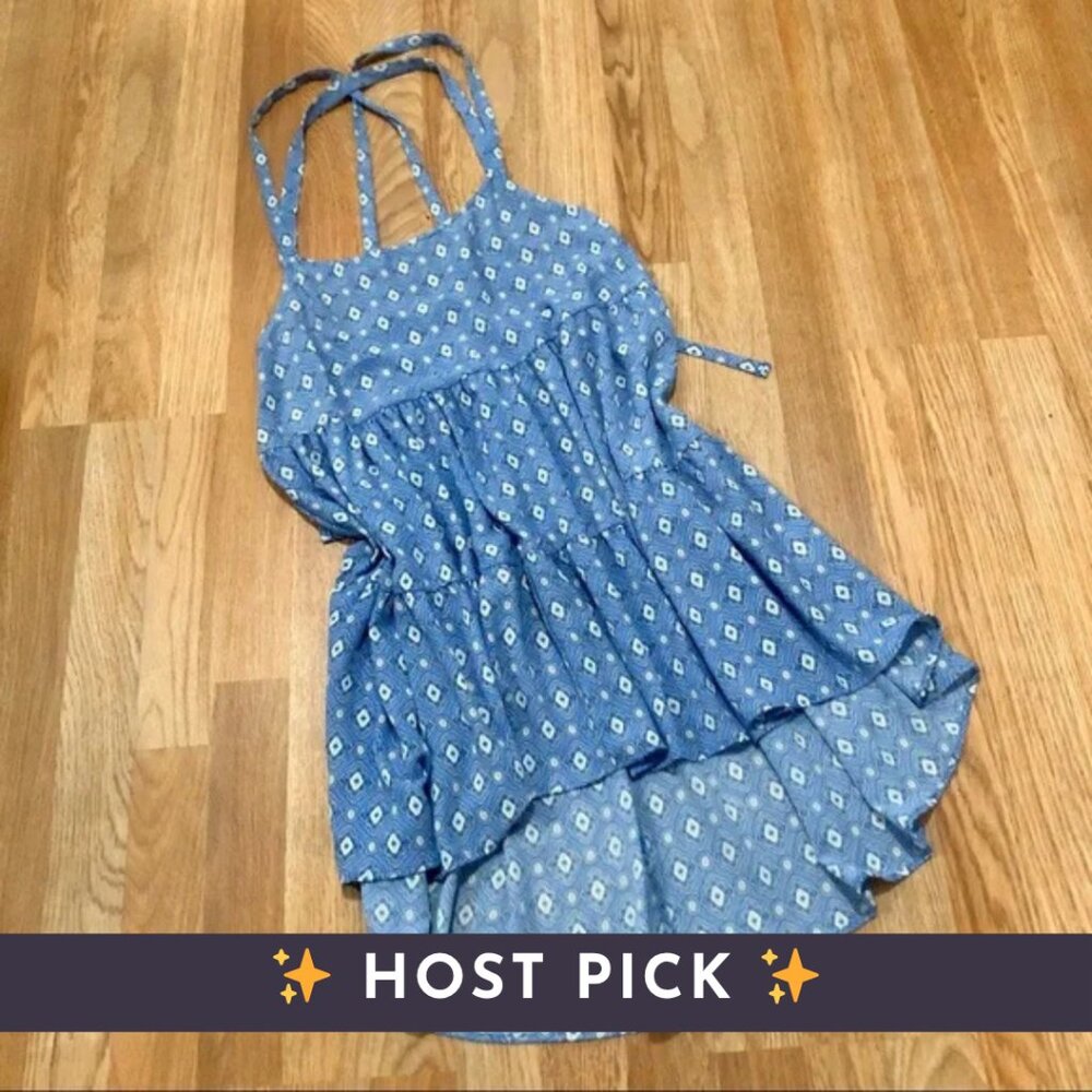 ✨ 5/$25 ✨ Boutique ♡ Blue & White Tiered Sundress